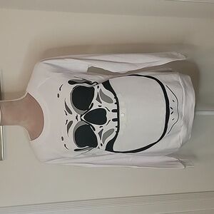Freeze, Size M White Sweatshirt, Skull Print with Clear Pocket for Mouth. NWOT